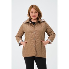 Güzide Kadın Mevsimlik Kısa Kapitone Mont