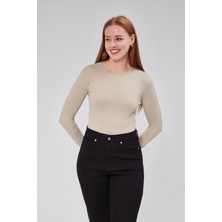Bej Uzun Kollu Çıtçıtlı Body