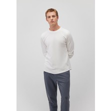 Mavi Uzun Kollu Dokulu Beyaz Basic Tişört 0610106-70054