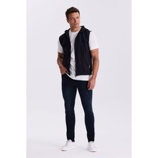 Lacivert Slim Fit Kapüşonlu Pamuklu Likralı Yelek