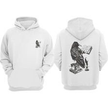 The Wert Unisex Kitap Okuyan Karga Tasarım Ön Arka Baskılı Normal Kalıp Beyaz Sweatshirt