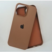 More Gsm iPhone 16 Pro (6.3 Inç) Uyumlu Lansman Içi Süet Silikon Kılıf
