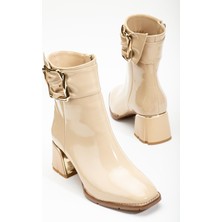 Dilimler Ayakkabı Kadın Topuklu Bot Bej Klasik Rugan Tokalı Vardola Taban