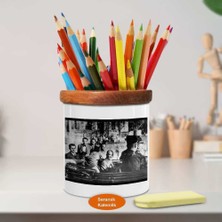 Arabada Mustafa Kemal Atatürk Ahşap Seramik Kalemlik -1172)