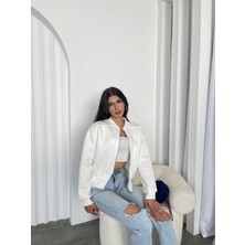 Beyaz Fermuarlı Şardonlu Bomber Sweatshirt - BGS24