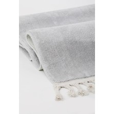 Diji Dekor Peluş Halı Açık Gri Saçaklı Post Kesme Yolluk Kilim