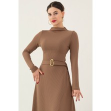 Dik Yaka Uzun Kol Kemerli Elbise NY4100
