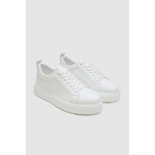 Beyaz Kalın Beyaz Tabanlı Bağcıklı Sneaker Ayakkabi 3EC09ORT0381