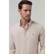 Slim Fit Bej Oxford Düğmeli Yaka Kolay Ütülenebilir Nakış Detaylı Pamuklu Gömlek 4HC02ORT03265