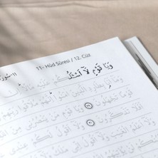 Gölgeli Kuranı Kerim ve Yazı Mushafı - Hafızlar Için Arapça El Yazısı Pratik Kitabı