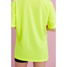 Yırtmaçlı Duble Kol Geniş Bisiklet Yaka Oversize Tişört