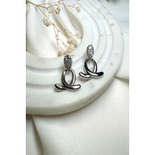 Mooni Accessories Luxury Collection Damla Tasarım Zirkon Taşlı Gümüş Renk Çelik Küpe