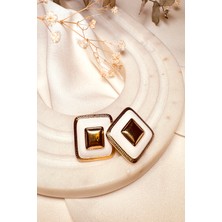 Mooni Accessories Limited Edition Beyaz Mineli Kare Tasarım Gold Renk Şık Tasarım Kadın Çelik Küpe