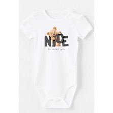 BRZ Collection Pamuklu Nice To Meet You Baskılı Omuz ve Alt Kısmı Çıtçıtlı Body Bebek Zıbın