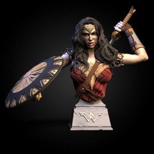 Wonder Woman Boyalı Bust 25CM