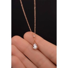 Jewelmim Damla Taşlı Kolye 18 Ayar Rose Altın Kaplama Gümüş Damla Kolye 925 Ayar Gümüş Kadın Kolye | Bayan Beyaz Zirkon Damla Taşlı Su Damlası Kolye Altın Kaplama Damla Rose Gold Kadın Gümüş Kolye
