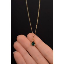 Jewelmim Zümrüt Yeşil Renkli Taşlı 18 Ayar Sarı Altın Kaplama Gümüş Yeşil Damla Kolye 925 Ayar Gümüş Kadın Kolye | Bayan Zirkon Yeşil Taşlı Su Damlası Altın Kaplama Damla Taş Gold Kadın Gümüş Kolye