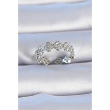 Callerrons Accessories Pirinç Gümüş Renk Zirkon Taşlı Yonca Model Kadın Yüzük - EBJ241012W28546