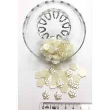 Yarım İnci Boncuk Çiçek Desen