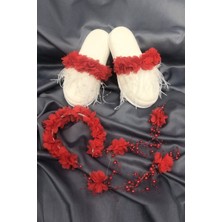 Kırmızı Tüylü Lohusa Terligi ve Incili Taç