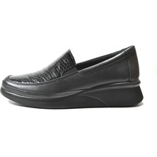 Beety 440-01 Hakiki Deri Siyah Ortopedik Dolgu Topuklu Kadın Ayakkabı