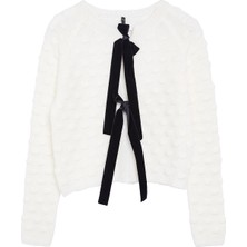 FRM Kadın Moda Şık Crop Bisiklet Yaka Regular Crop Yumuşak Dokulu Kurdele Fiyonk Detaylı Triko Hırka