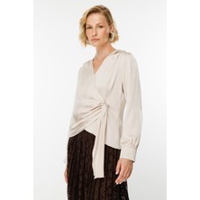 Ekol Önü Büzgülü Incili Bluz