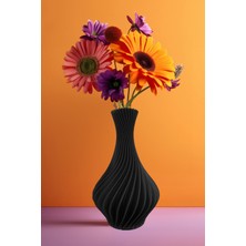 Mek Siyah Spiral Tasarımlı Dekoratif Vazo
