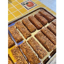 Garuşka Chia Tohumlu Yer Fıstıklı ve Muzlu Granola Bar 100 gr