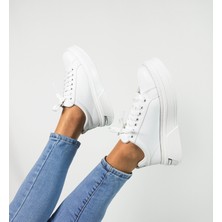 Gdt Ayakkabı Beyaz Renk Bağcıklı Düz Taban Kadın Sneakers