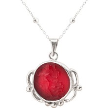 Gümüşcüm Kırmızı Taşlı Afrodit Baskılı Bayan Gümüş Koyle