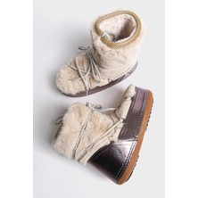 Capone Outfitters Beatrisa Yuvarlak Burunlu Kalın Tabanlı Kürklü Kadın Kar Botu