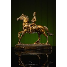 Narçiçeği Takı ve Hediyelik Eşya Özel Tasarım At Üzerinde Mustafa Kemal Atatürk Gold Altın Bronz Heykel Biblo