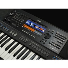Yamaha PSR-SX920 Arranger Workstation Klavye