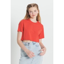 Altınyıldız Classics Kadın Kırmızı Standart Fit Normal Kesim %100 Pamuk Bisiklet Yaka Crop Tişört