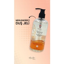 Mary Ann  Nemlendirici Duş Jeli Çilek & Hindistan Cevizi Özleri Içeren / Moistruzing Shower Gel 380 Ml.