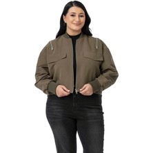 Disentis Modest Büyük Beden Yakası ve Kol Ağzı Ribanalı Fermuar Detaylı Siyah Bomber Ceket