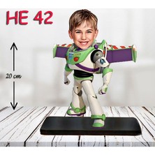 Özcan Tasarım Kişiye Özel Ahşap Biblo - Erkek Çocuk Karikatür Biblo - Kahraman 13