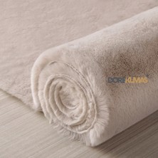 Dore Kumaş Soft Fluffy Tavşan Tüyü Yuvarlak Peluş Halı  Premium Kalite Süet Taban