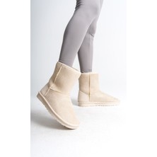 Selına Bağcıksız Düz Taban Içi Kürklü Süet Kadın Bot Kt Krem