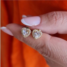 SE Jewellery Gold Parlak Zirkon Taşlı Kalp Kesim Şık Küpe