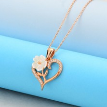 Barış Takı 925 Ayar Gümüş Rose Kalpli Papatya Çiçeği Kolye