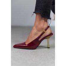 Duxal Shoes Maddox Kadın Rugan Gold Toka Detaylı Topuklu Ayakkabı