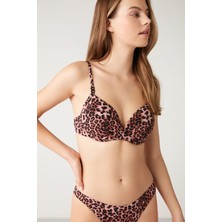 Kom Romhanda Bikini Takımı