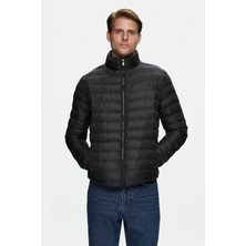 Northwın Siyah Fermuarlı ve Cepli Polyester Standard Fit Erkek Mont