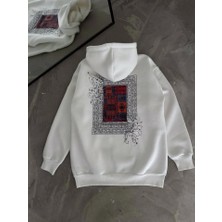 Mrps Uzun Kol Kapşonlu Ön ve Arka Baskılı Sweatshirt - Beyaz