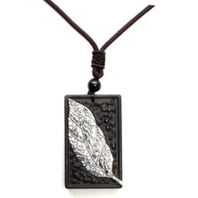 Omark Cotton Yaprak Ahşap Kolye