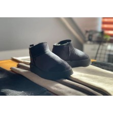 Kavaz Store Kürklü Kadın Ultra Mini Bot