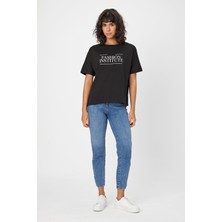 Alexander Gardi Bisiklet Yaka Baskılı Yırtmaçlı T-Shirt (B24-00212)