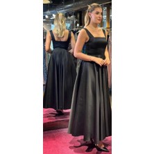 Siyah Kalın Askı Kloş Etekli Saten Midi Abiye Elbise 7631